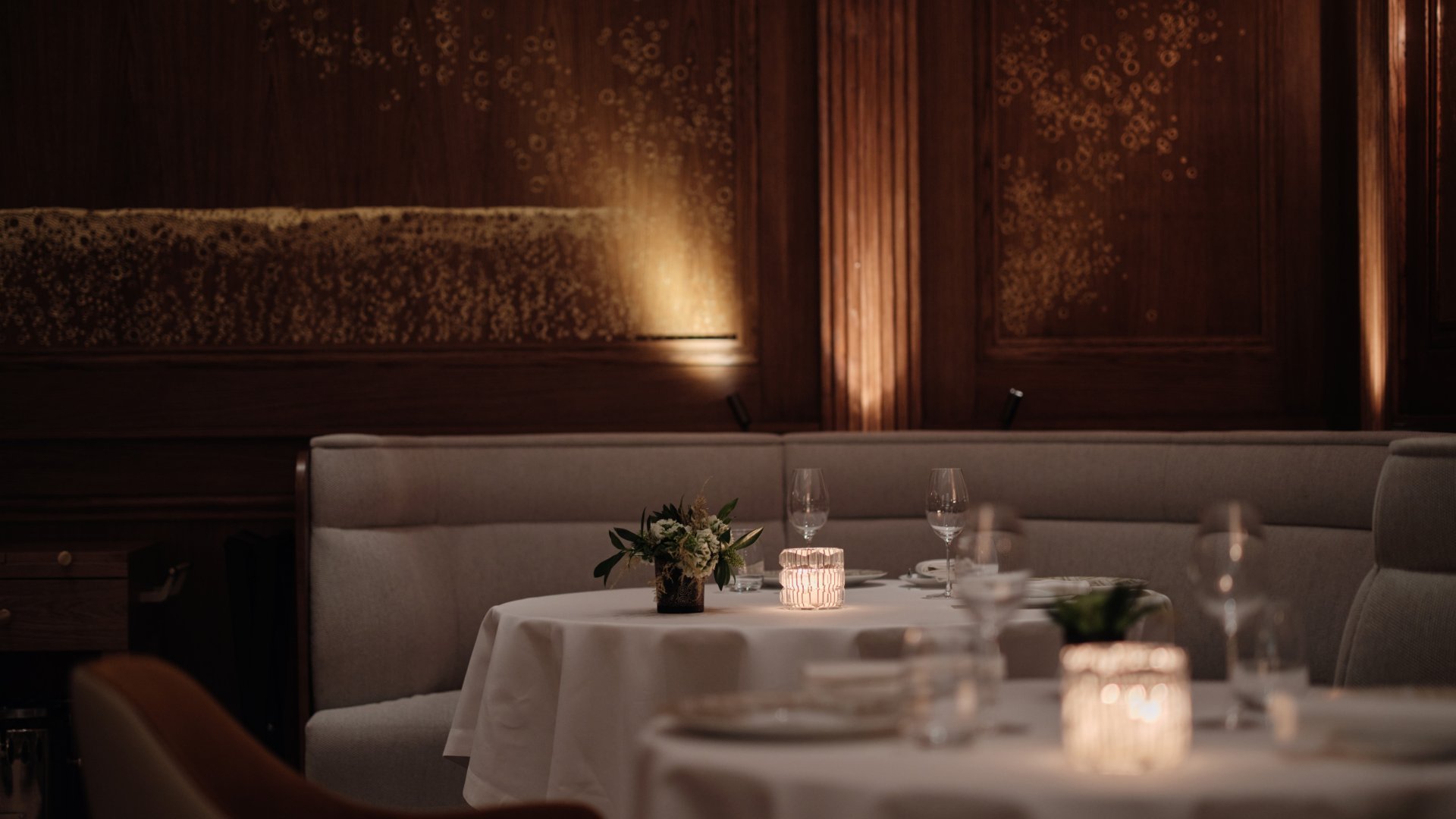 Le Taillevent by night